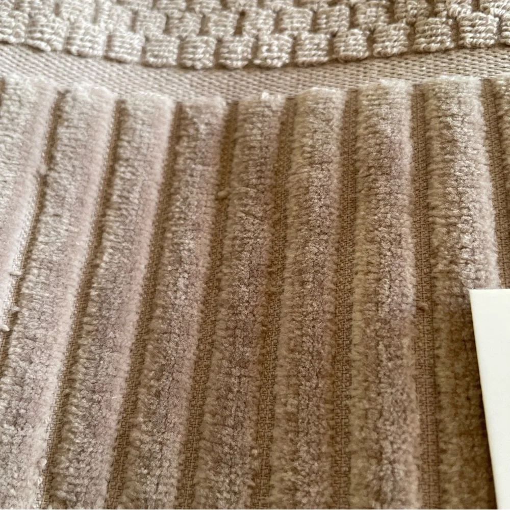 Enchante House Timaru Hand Towel Size 16x28